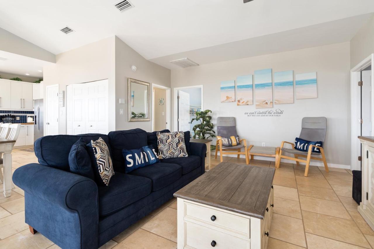 Marisol - Pet Friendly And Gulf Front! Enjoy The Large Deck With Amazing Views! Home Dauphin Island Exterior foto